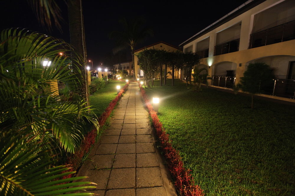 Hotel Palm Beach Pointe Noire Exteriér fotografie